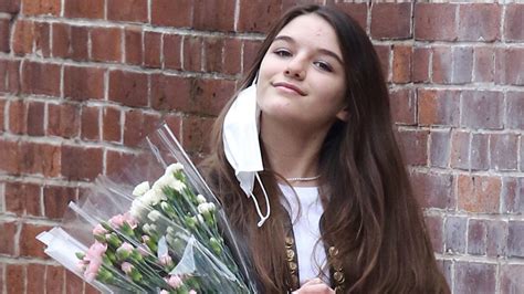 how old is suri cruise